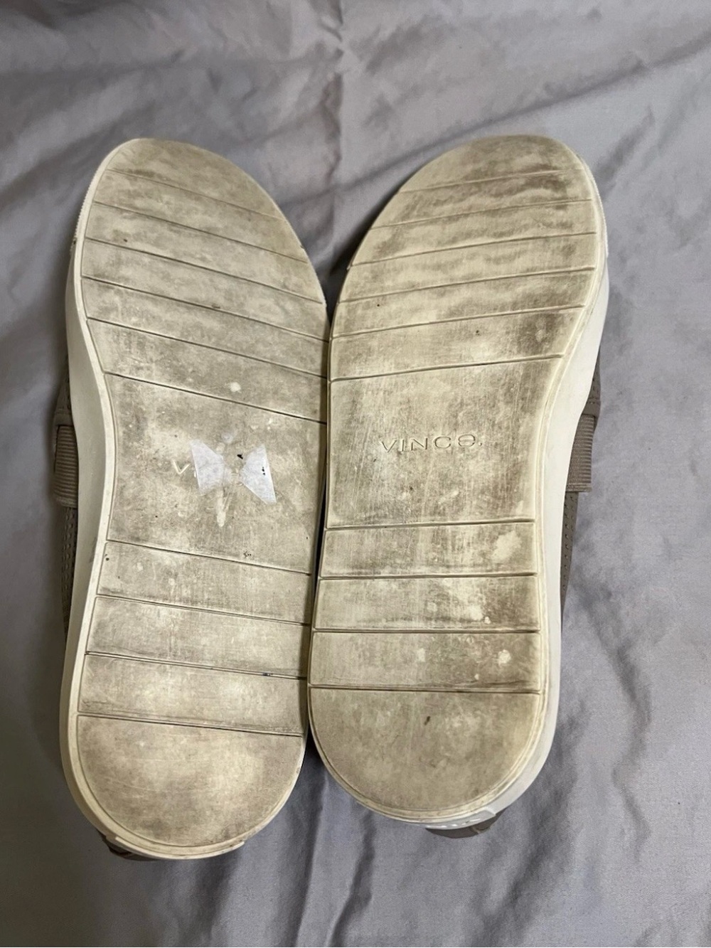 VINCE Blair Perforated Leather Women’s Size 8 Casual Slip On Shoes Taupe. - Picture 5 of 6